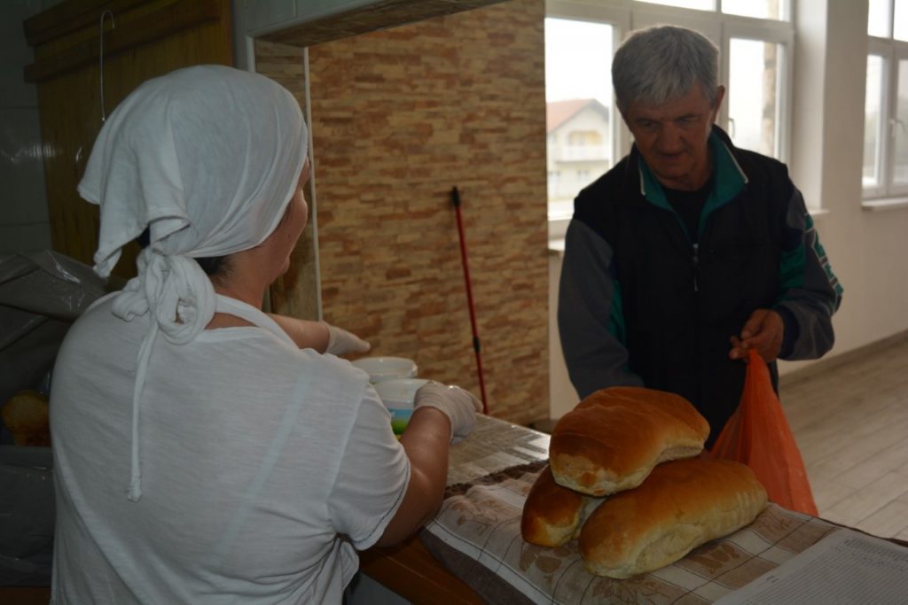 SOUP KITCHEN IN DOBOJ: 280 cooked meals per day