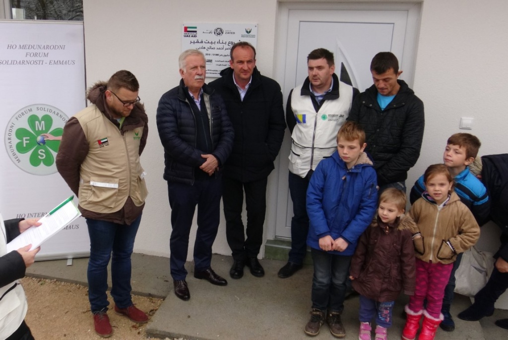 FIVE -MEMBER FAMILY MILKIĆ RECEIVES THE KEYS OF THEIR NEW HOME