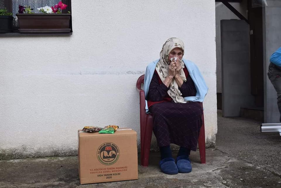 PACKAGES OF VAKUF DIRECTORATE OF TURKEY WERE DELIVERED IN A HUNDRED OF HOMES FOR SOCIALLY VULNERABLE FAMILIES