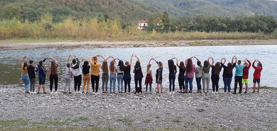 Organized trip to Rajska plaža in Bratunac for children from IFS-EMMAUS Boarding Accommodation in Potočari