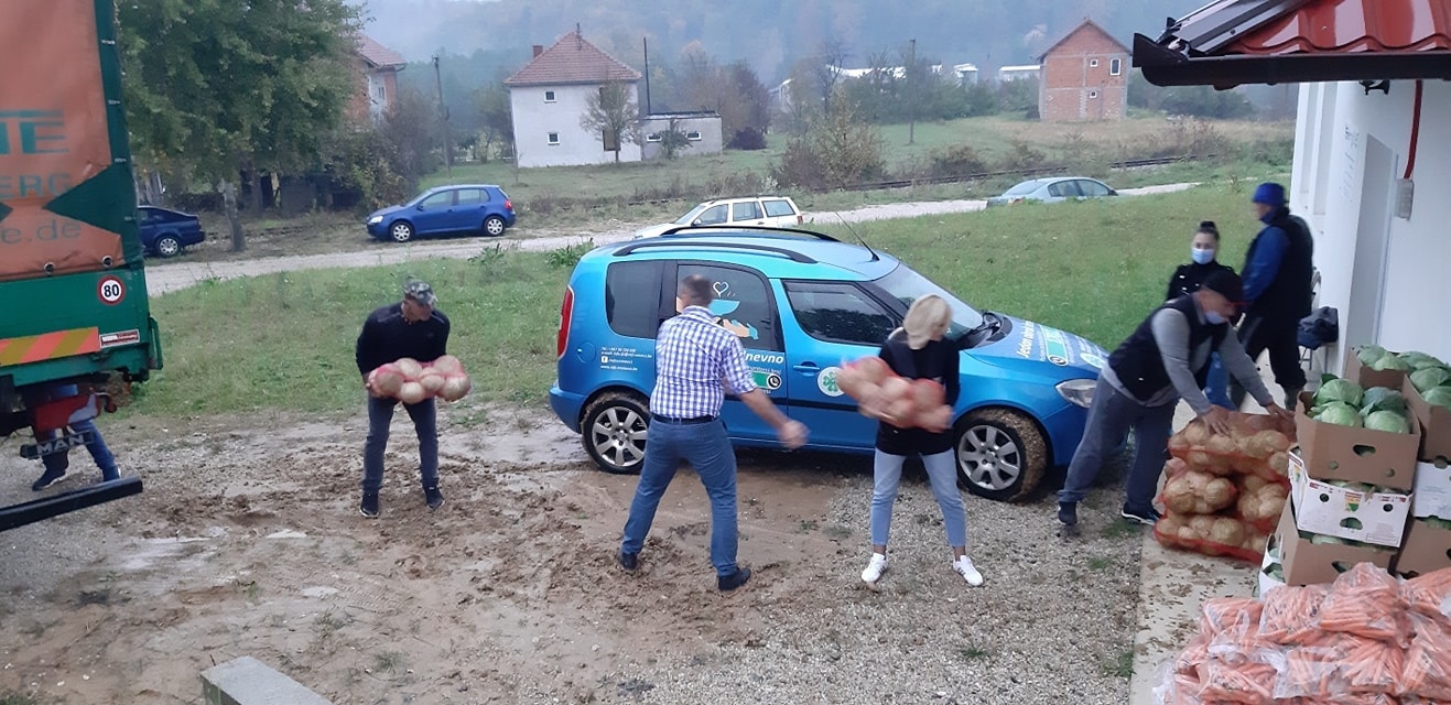 122468614_2963484687085462_1122724400933584194_o