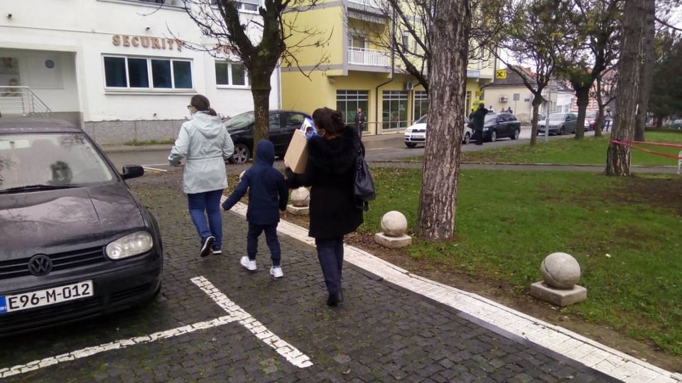 124976527_1604348506435338_8944172379694156168_n