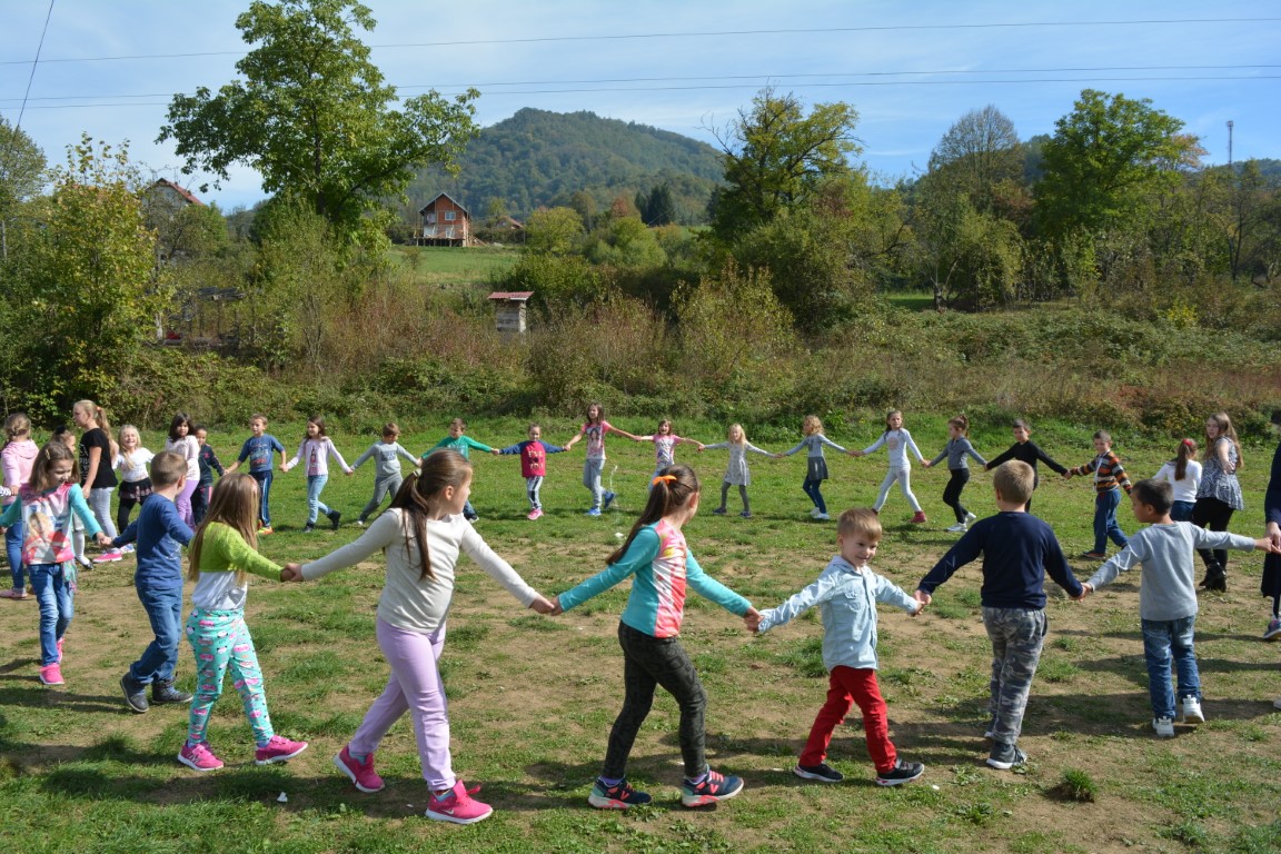 dnevni centar za djecu potočari (Medium)