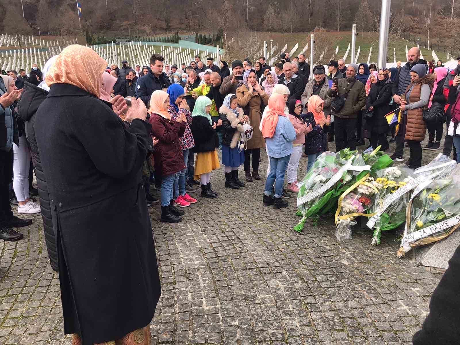 259166501_1889571447913041_4387706407340494503_n