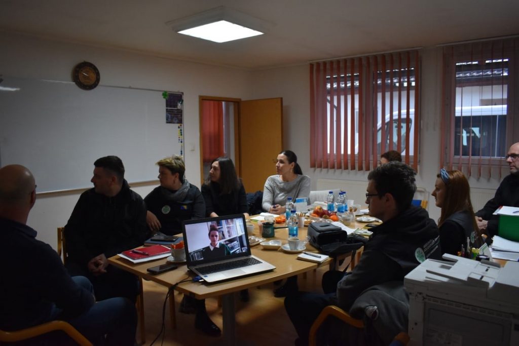 In cooperation with the San Zeno Foundation, we started project of support non-formal education