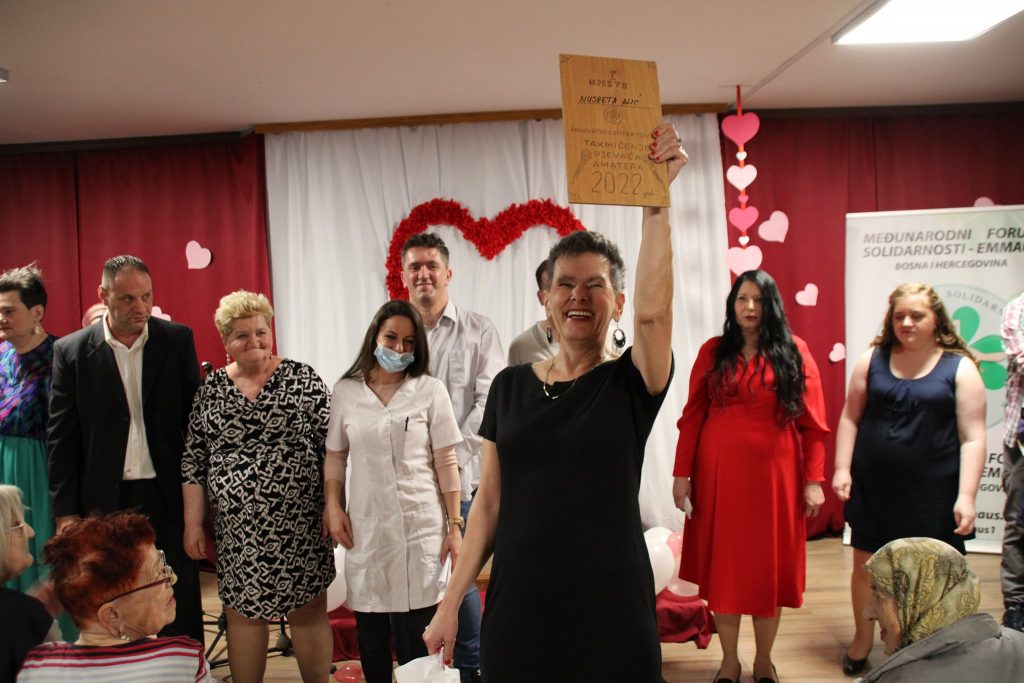 At the Reception Center “Duje” was organized a competition of an amateur singers