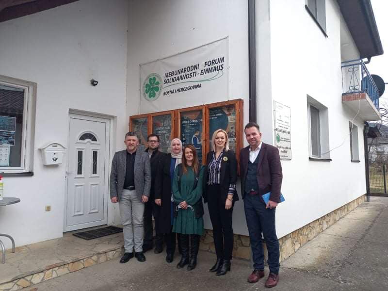 274476054_1951609108375941_933025612885197888_n