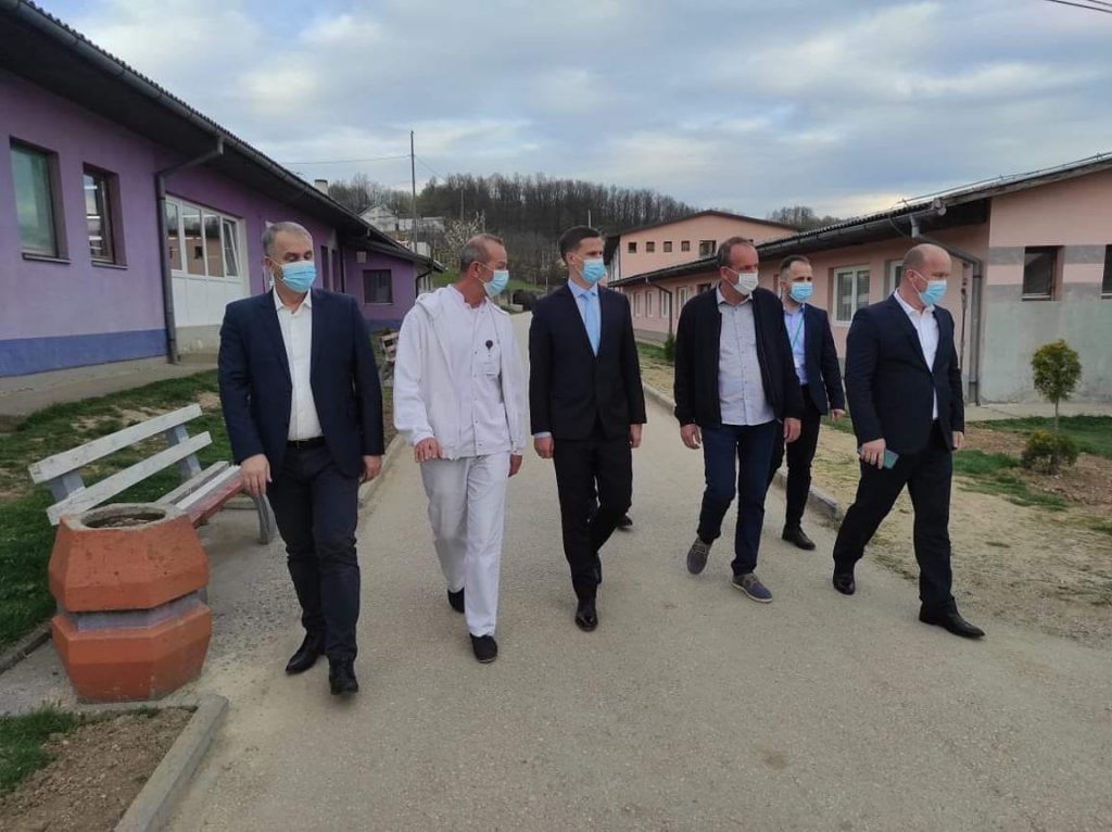Prime Minister of Tuzla Canton Irfan Halilagić visited IFS-EMMAUS and Reception Center 