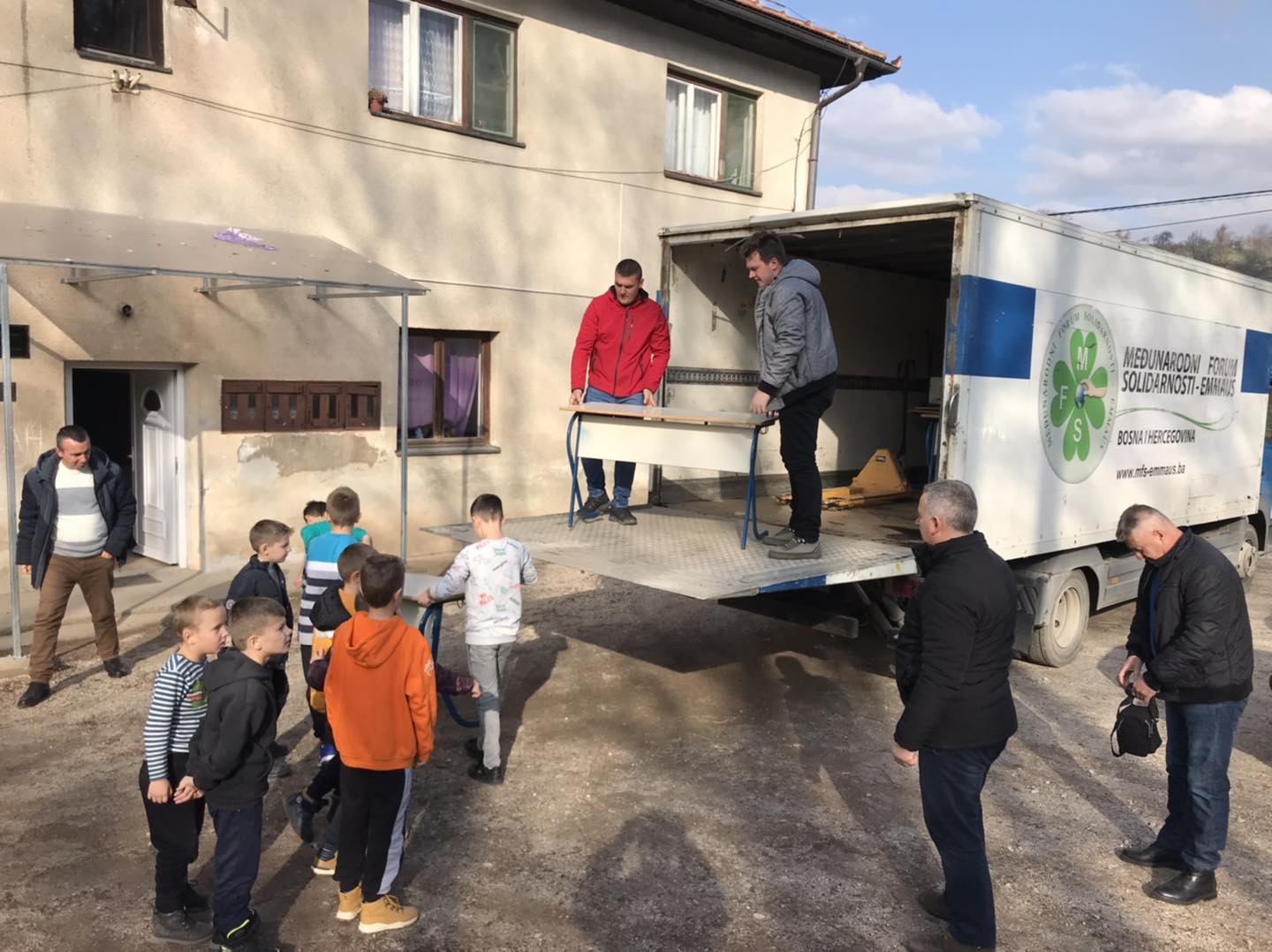 317232278_2170908559779327_954673860606526288_n