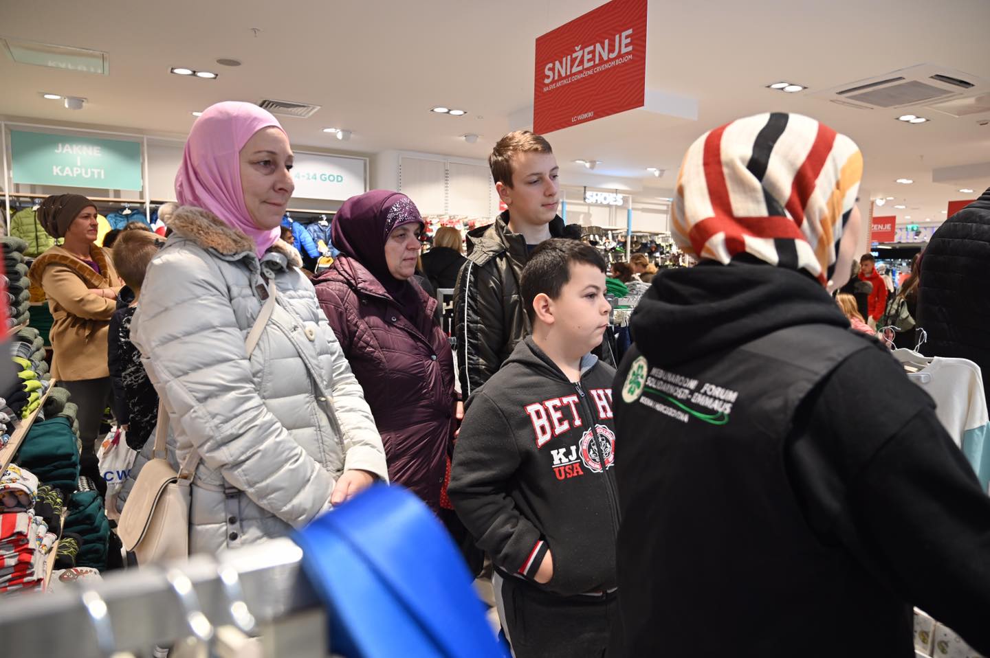 318242280_2174497899420393_6461896145280423050_n