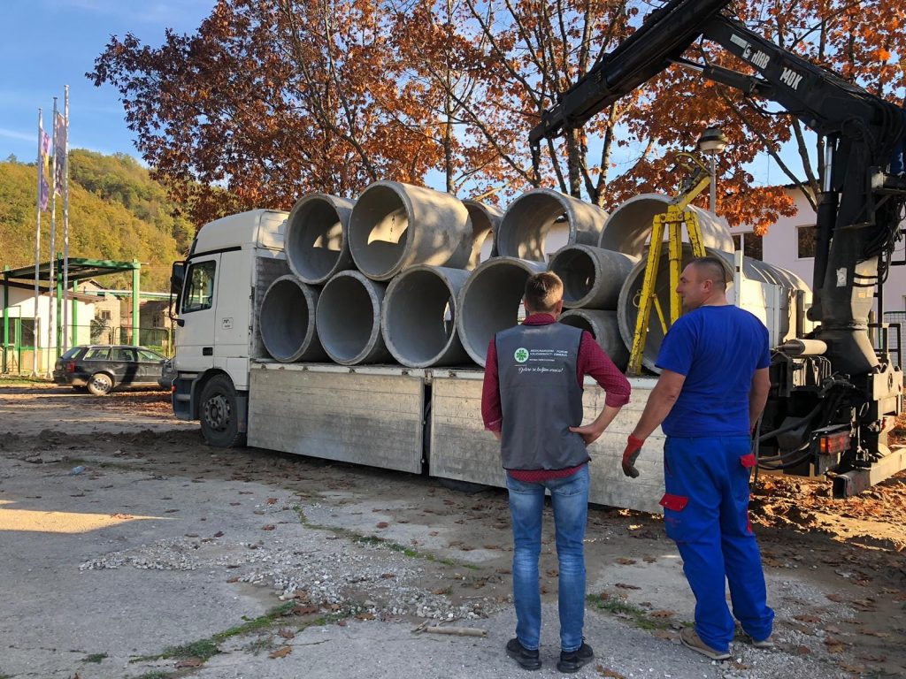 Donation of concrete and plastic pipes for the rehabilitation of the waterworks and sewerage network in Konjic