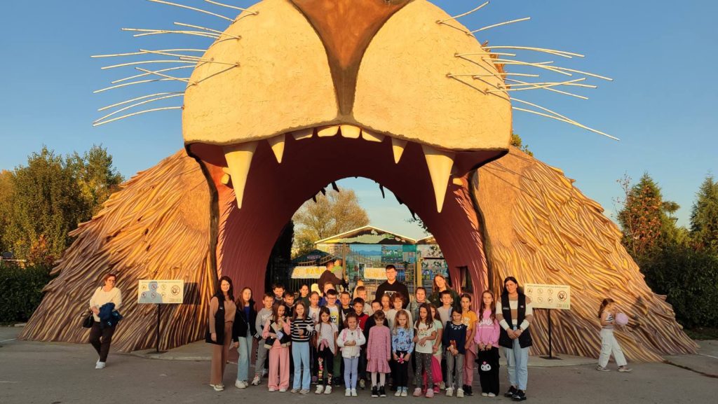 Visit to the Zoo in Tuzla - An unforgettable experience for our children from Potočari!