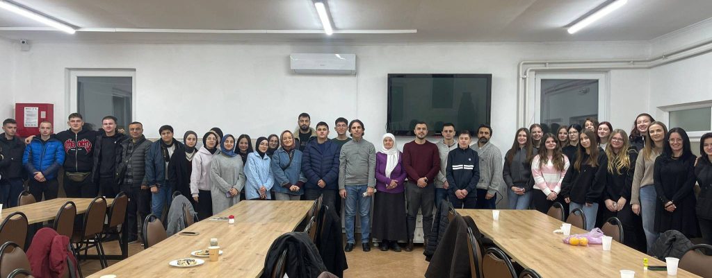 Otvoren Omladinski zimski kamp u Srebrenici